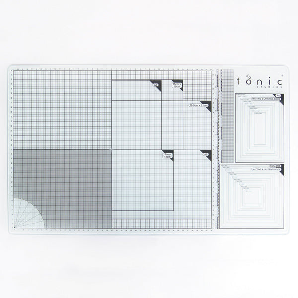 Tonic Studios Tools Tonic Studios - Surfaces - A3 Glass Cutting Mat - 352e